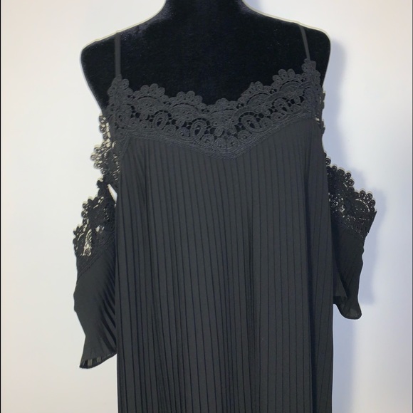 Pleated and Lace Detail Off the Shoulder Blouse with Accent Cuffs - Picture 2 of 9